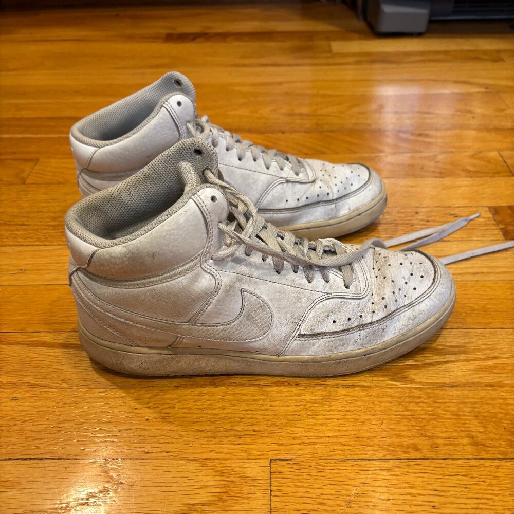 Nike Men's 9 White Court Vision Mid Next Nature